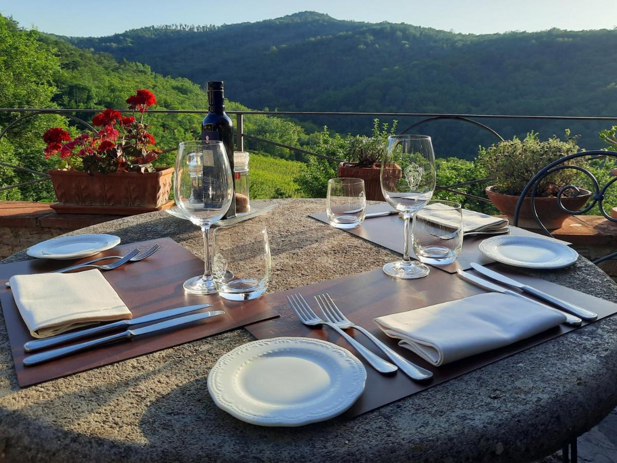 Borgo Livernano - Farmhouse With Pool Radda in Chianti Eksteriør bilde