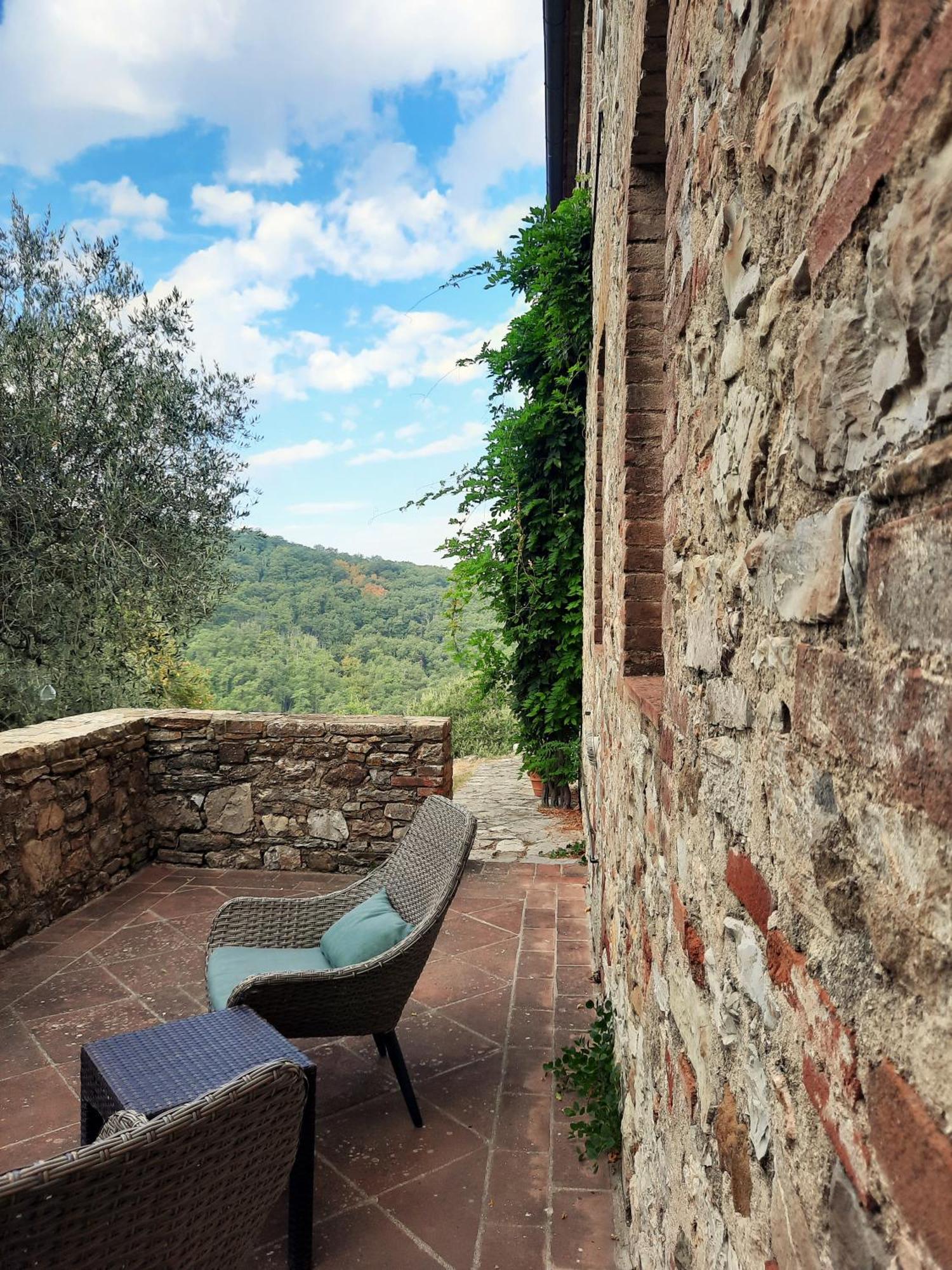 Borgo Livernano - Farmhouse With Pool Radda in Chianti Eksteriør bilde