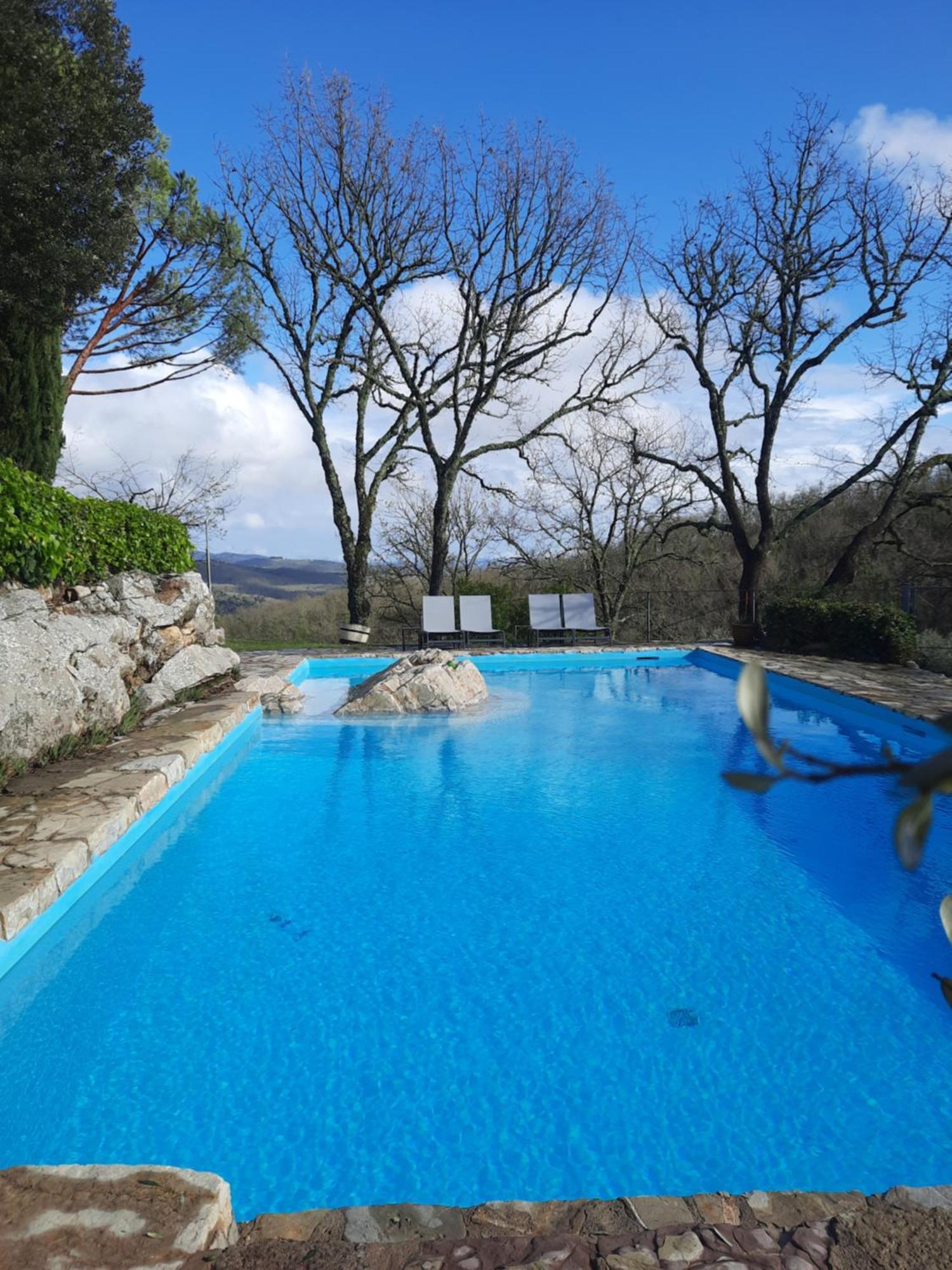 Borgo Livernano - Farmhouse With Pool Radda in Chianti Eksteriør bilde